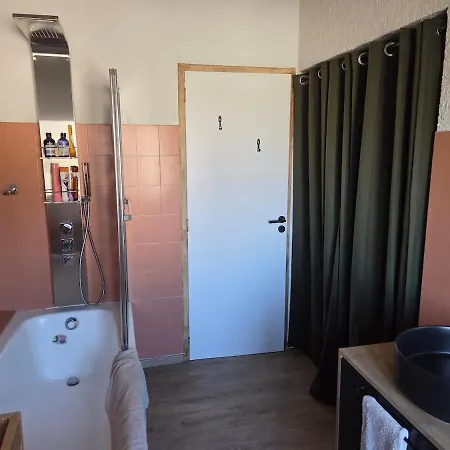 Maison Individuelle Familiale Proche Centre Βίλα *